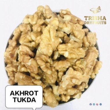 AKHROT TUKDA